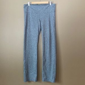Womens Under Armour sweatpants; size XL